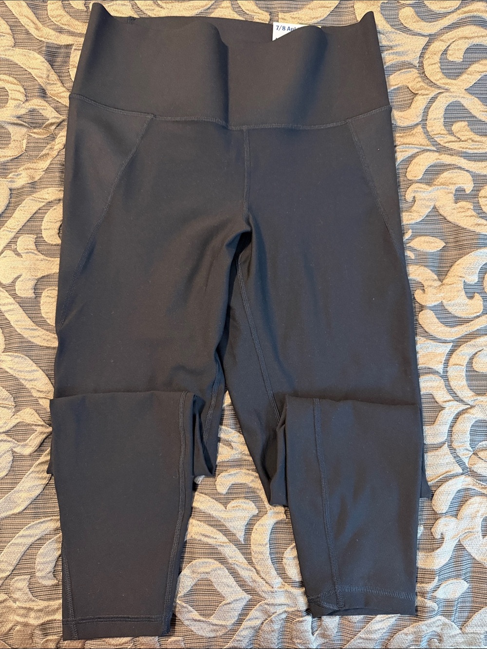 Old Navy Black 7/8 Ankle High Rise Leggings